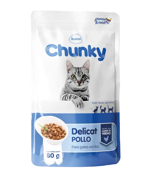 Chunky Delicat Trozos de Pollo Alimento para Gatos Italcol 80gr