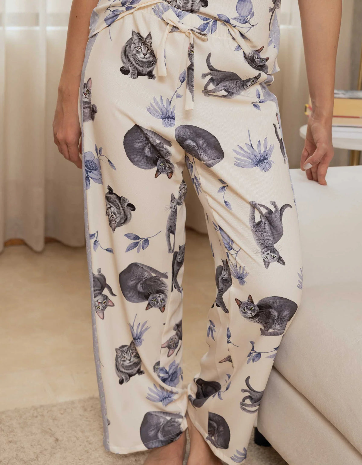Pijama Pantalón Gatos Grises Marfil